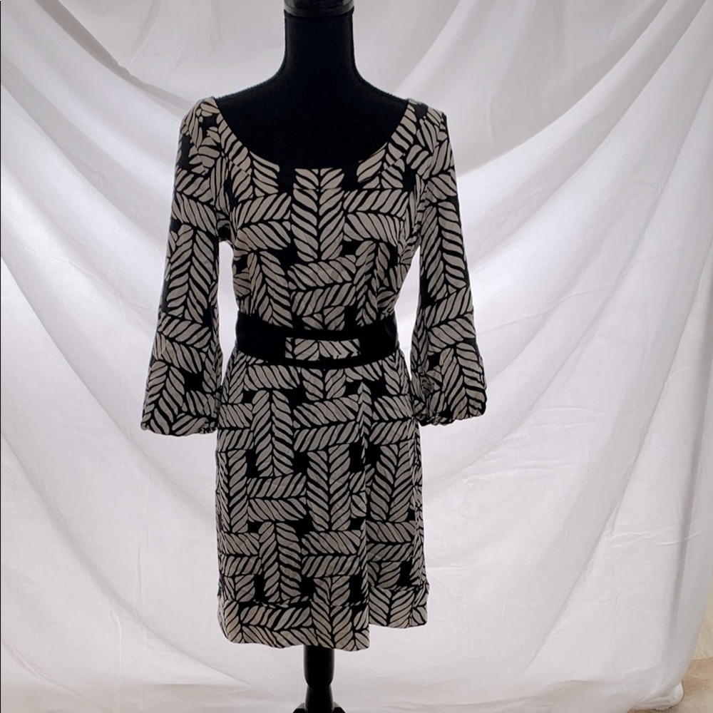 Elegant Black and White Patterned Dress